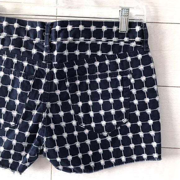 Madewell Navy White Grid Print Denim Shorts - Picture 7 of 8